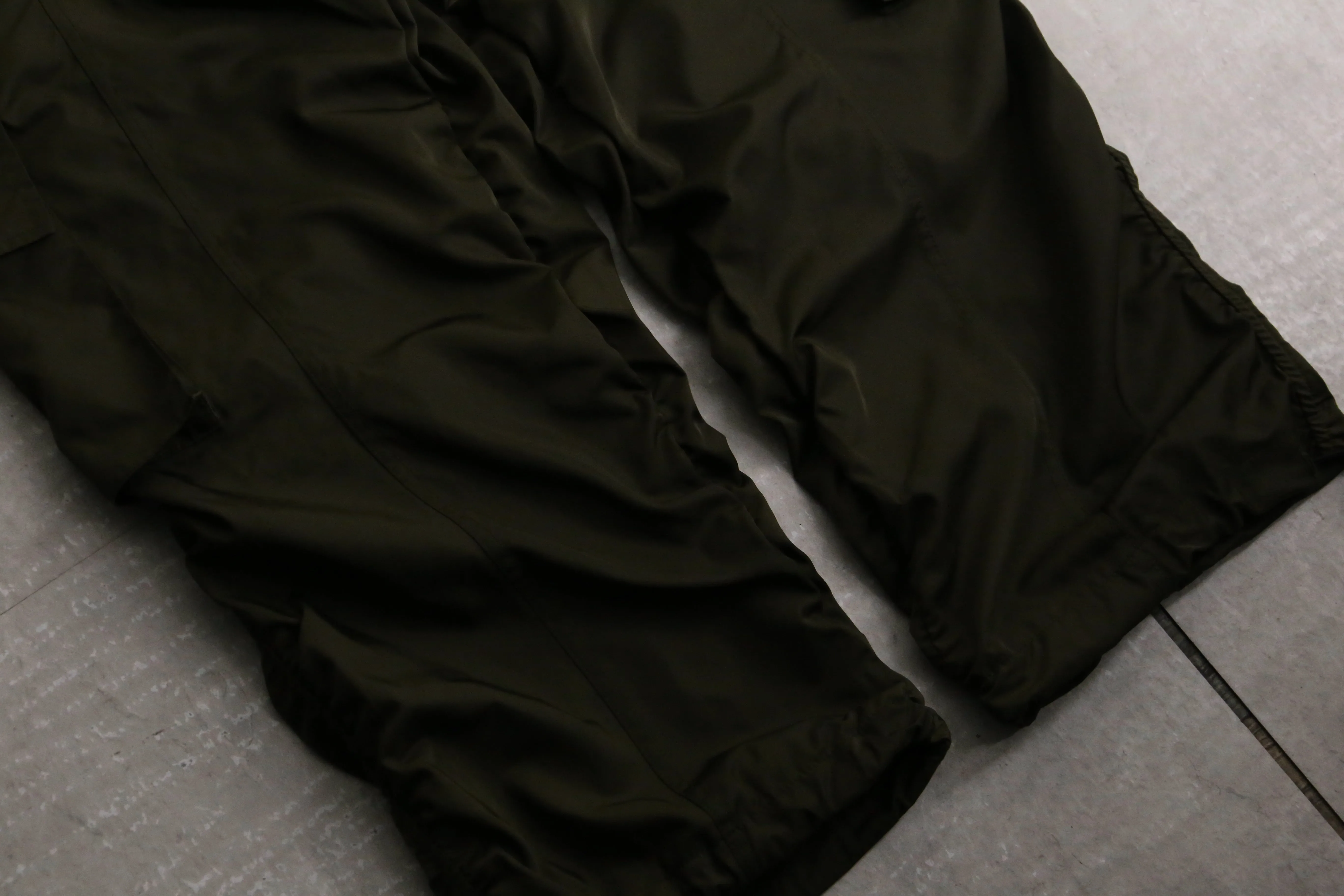 dark olive easy nylon cargo pants