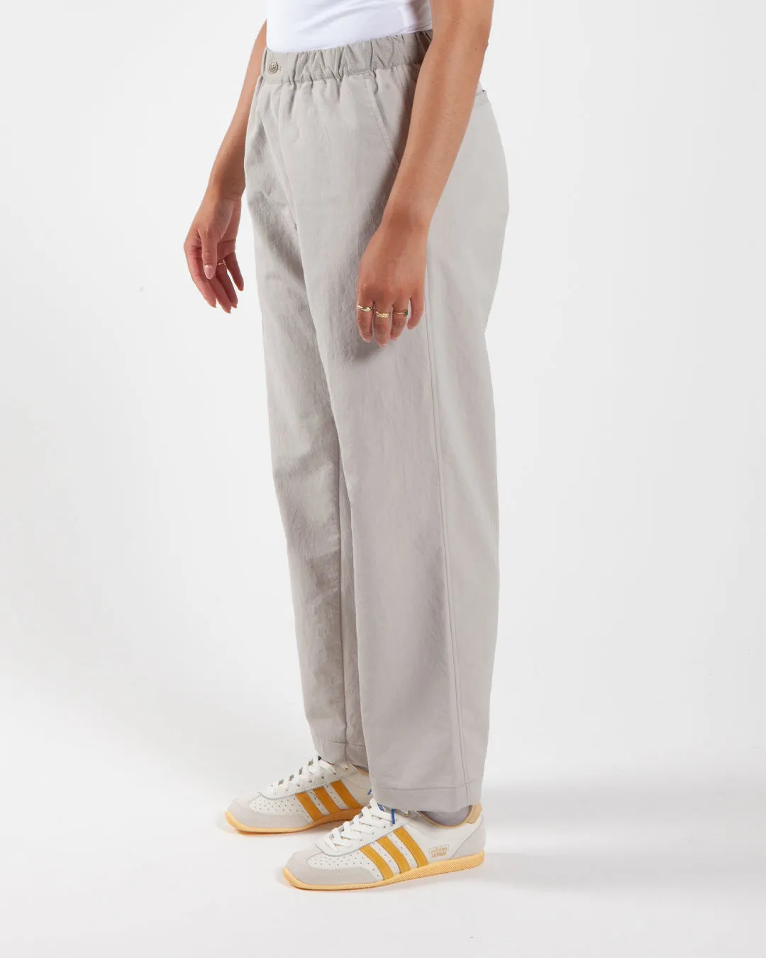 nanamica Alphadry Wide Easy Pants Pale Gray