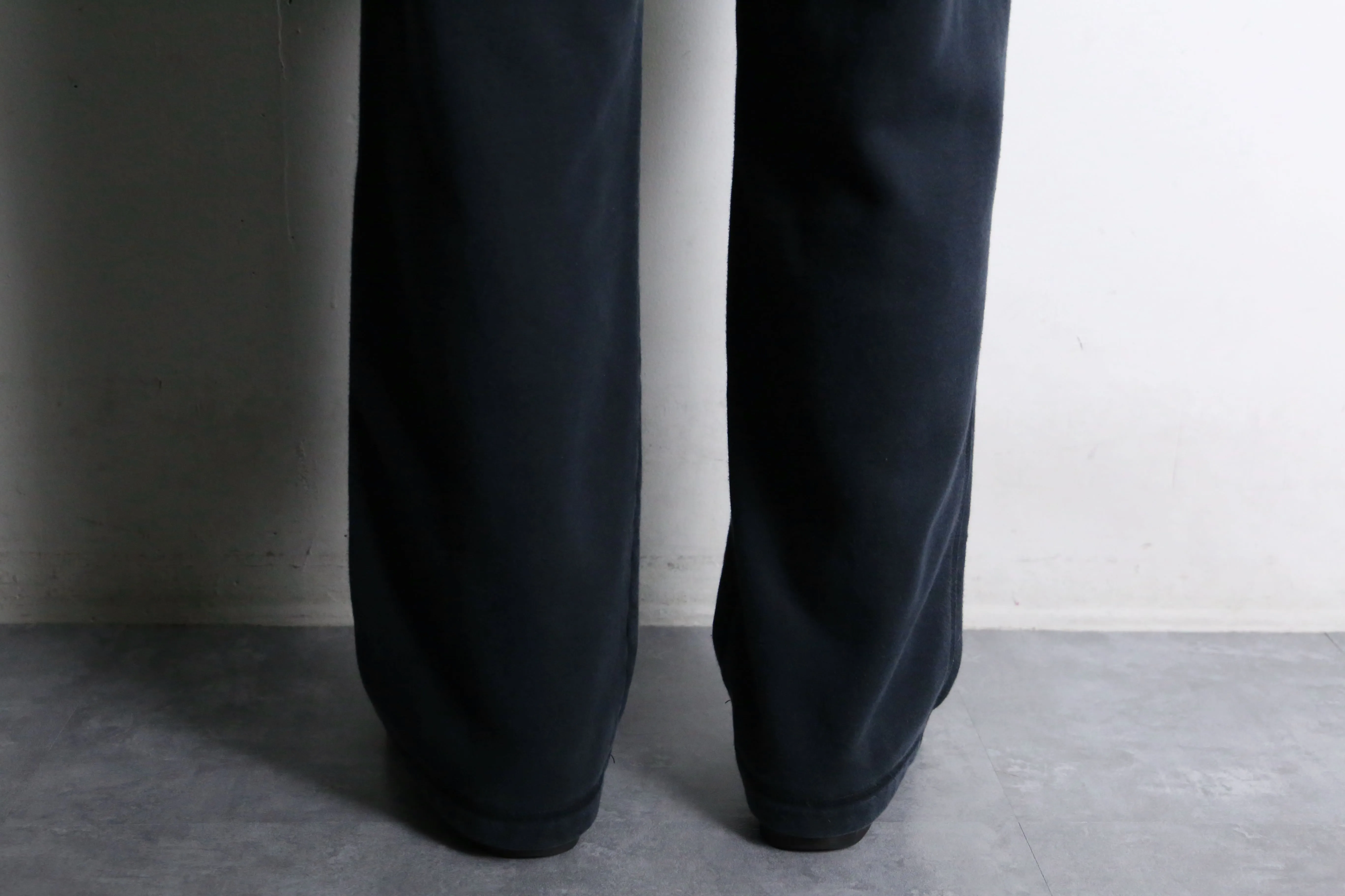 "NIKE" black color wide straight sweat pants